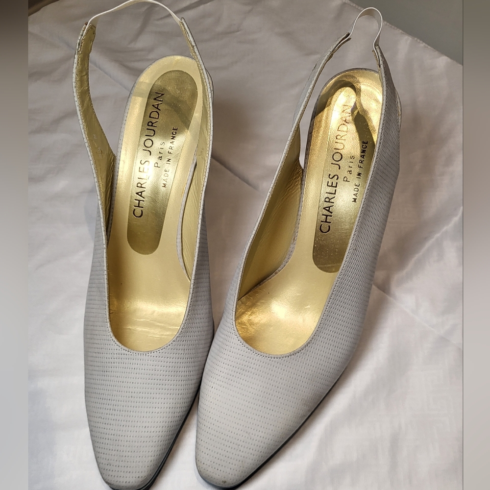 Charles Jourdan Women's Gray Slingback Shoes
